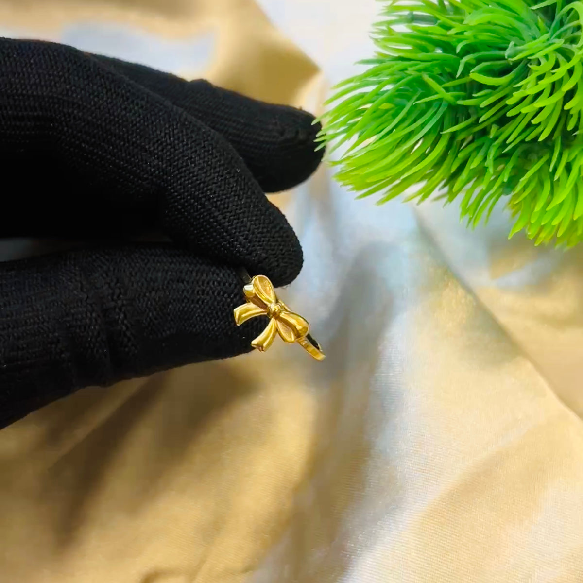 Bow Charm
