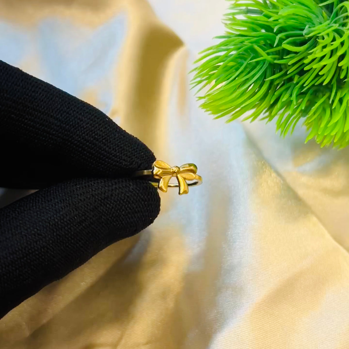 Bow Charm