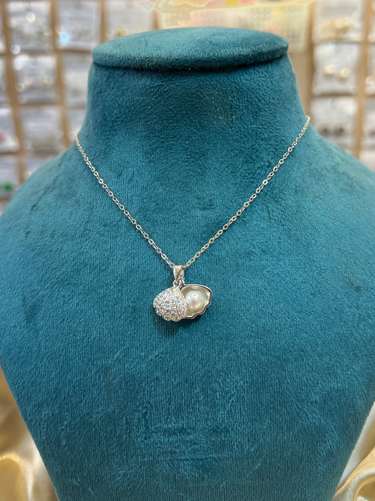Shell & Pearl