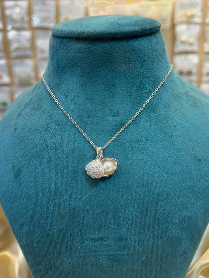 Shell & Pearl